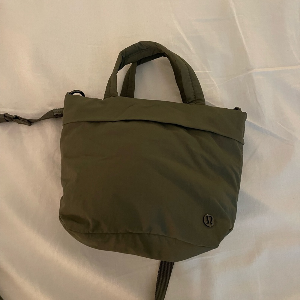 lululemon athletica Dark Green bag